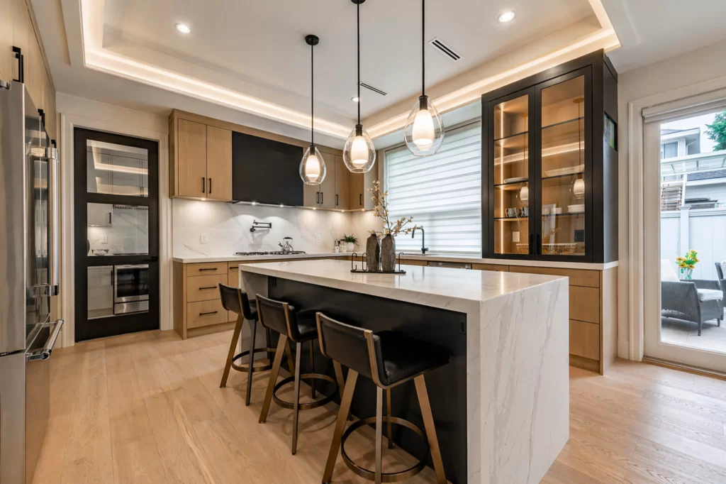 Smart lighting scenes for entertaining and everyday living